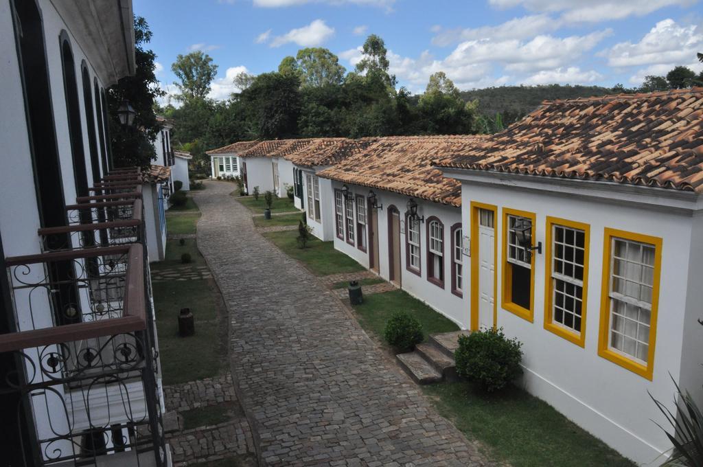 Ville Real Hotel Santo Antonio do Leite Exterior photo