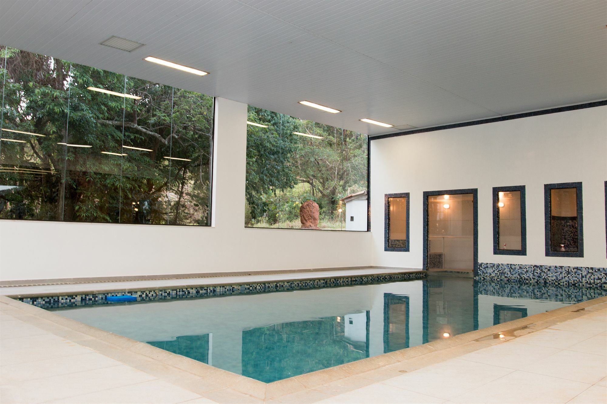 Ville Real Hotel Santo Antonio do Leite Exterior photo