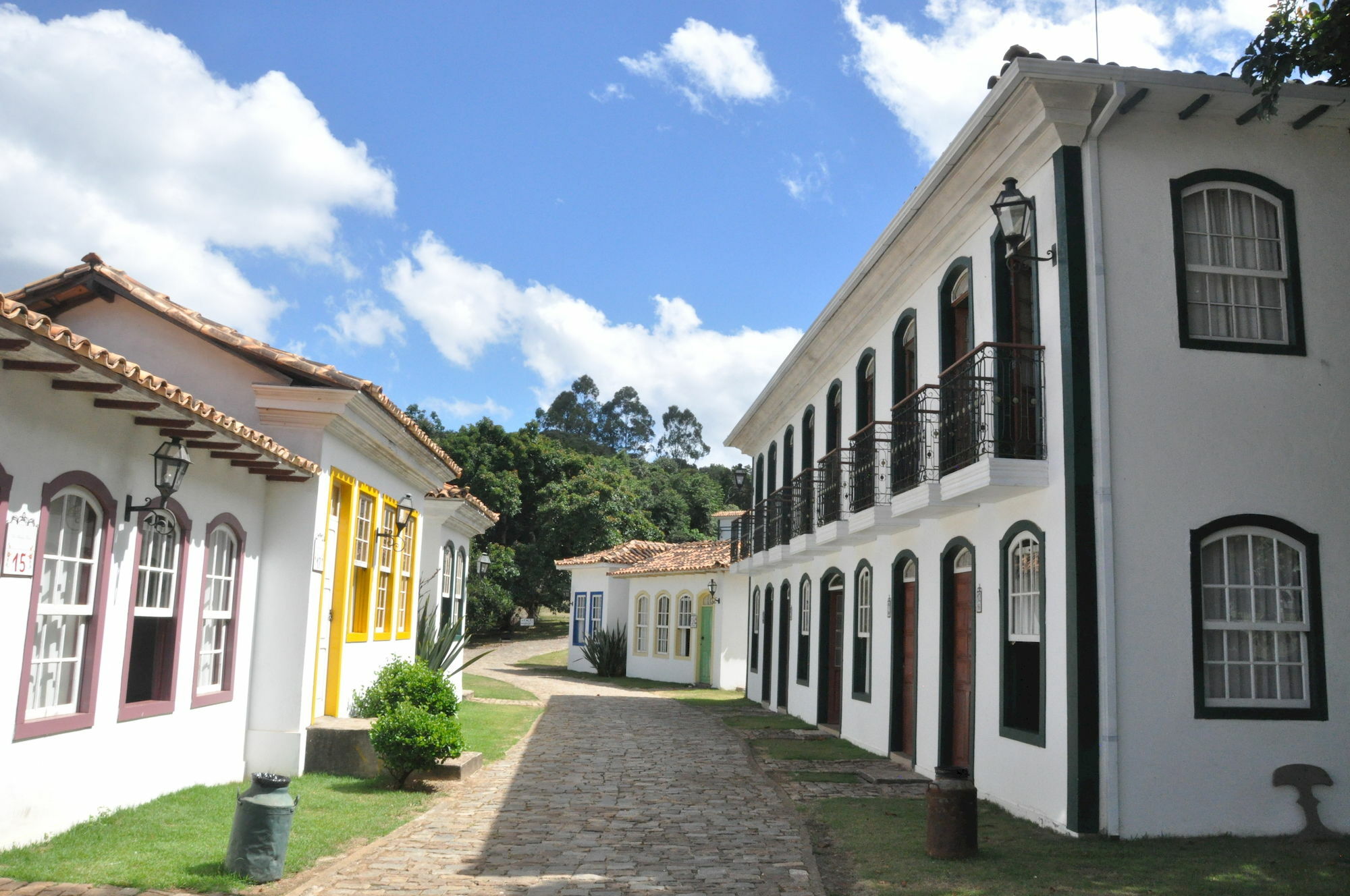 Ville Real Hotel Santo Antonio do Leite Exterior photo